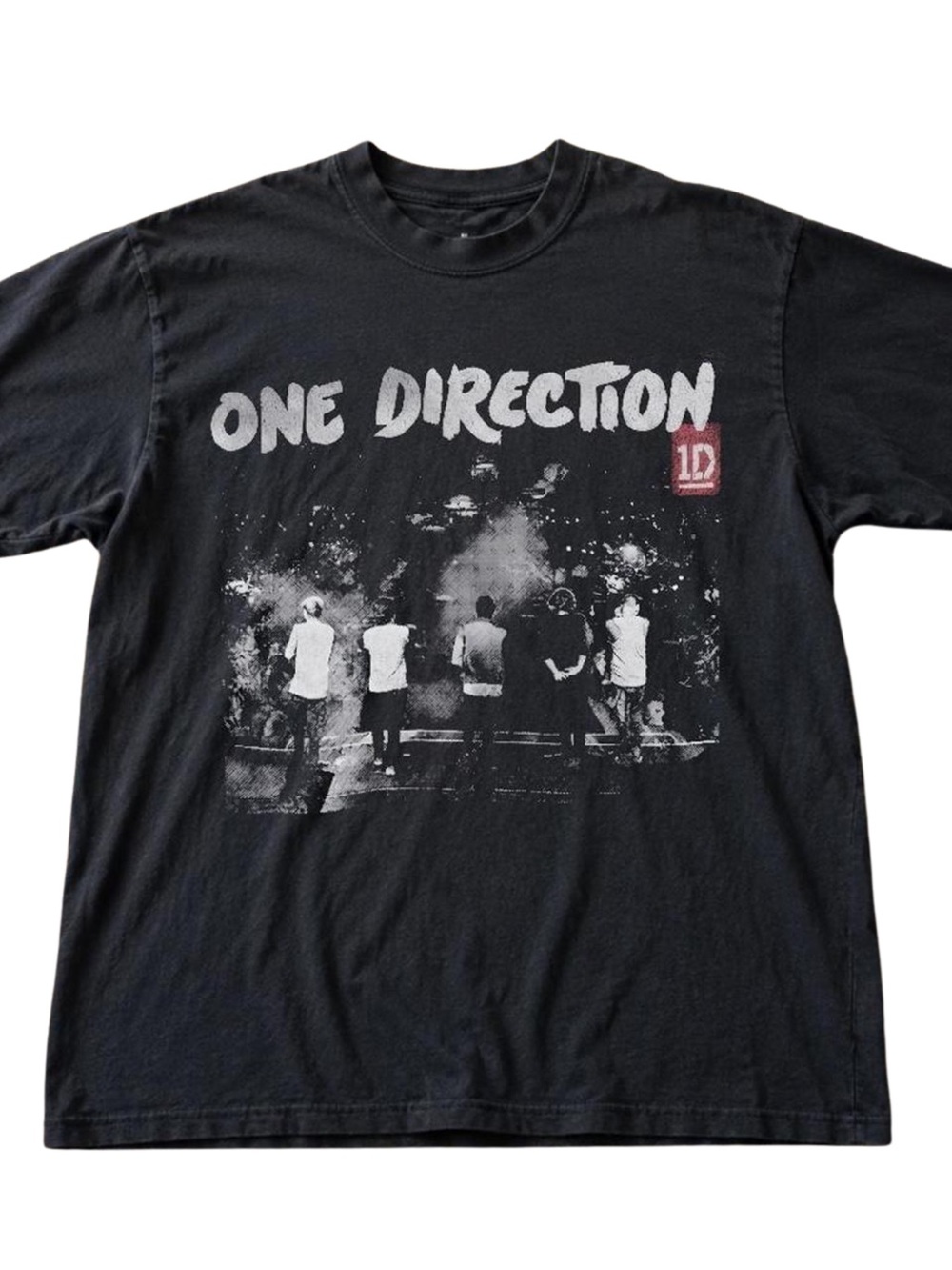 Gildan Black One Direction Concert Photo Tee with White Graphic and Red Logo